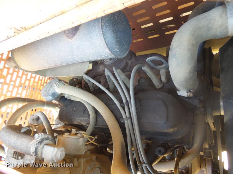 image for item EF9526 1998 JLG 33RTS scissor lift