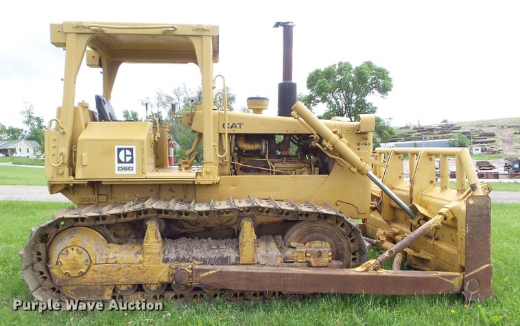 image for item EM9189 1977 Caterpillar D6D dozer