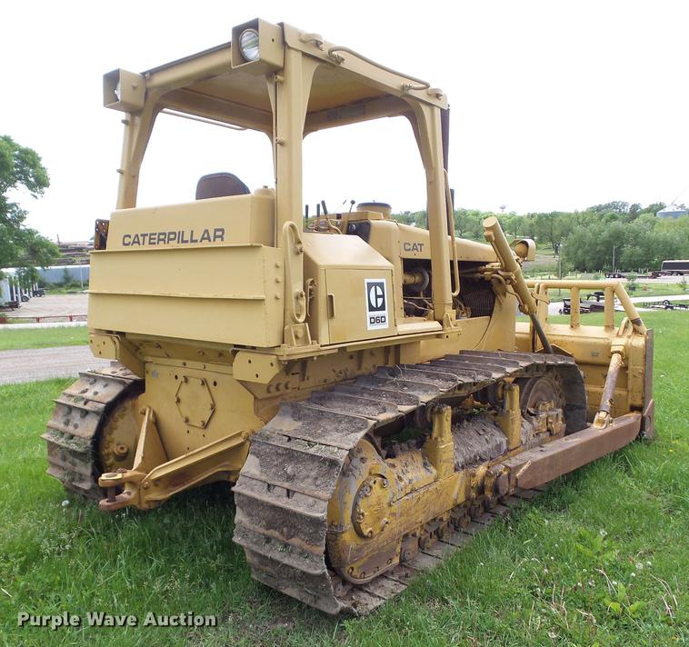 image for item EM9189 1977 Caterpillar D6D dozer