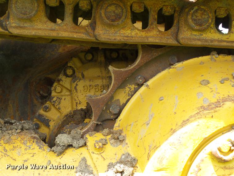 image for item EM9189 1977 Caterpillar D6D dozer