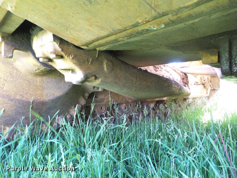 image for item EM9189 1977 Caterpillar D6D dozer