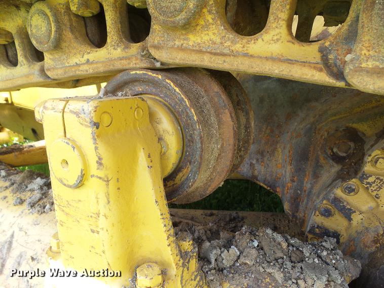 image for item EM9189 1977 Caterpillar D6D dozer