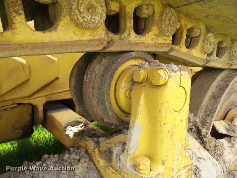 image for item EM9189 1977 Caterpillar D6D dozer