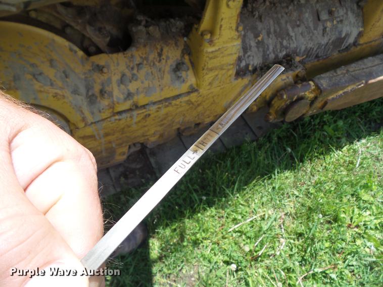 image for item EM9189 1977 Caterpillar D6D dozer