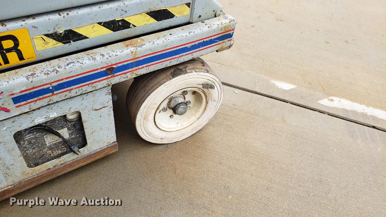 image for item EN9999 Skyjack SJIII 4626 scissor lift