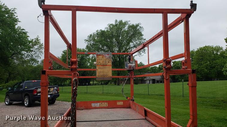 image for item EN9999 Skyjack SJIII 4626 scissor lift