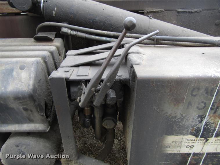 image for item EU9599 1996 Volvo WG roll off container truck