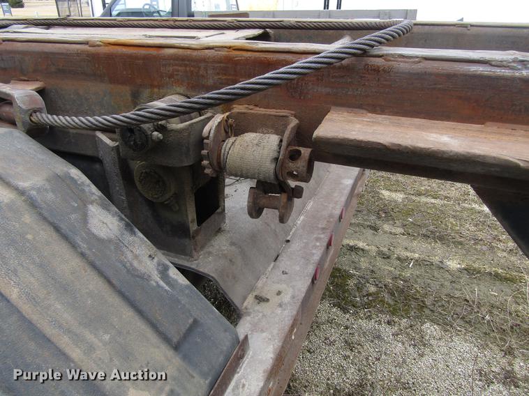 image for item EU9599 1996 Volvo WG roll off container truck