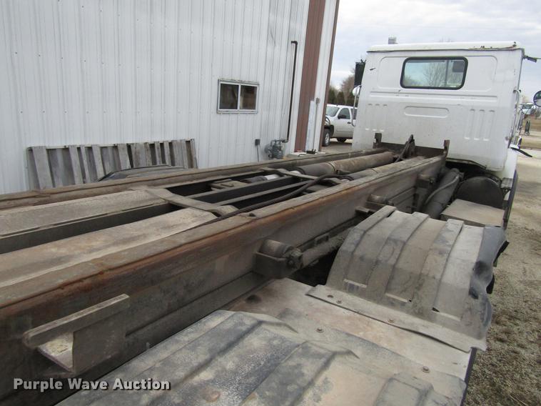 image for item EU9599 1996 Volvo WG roll off container truck