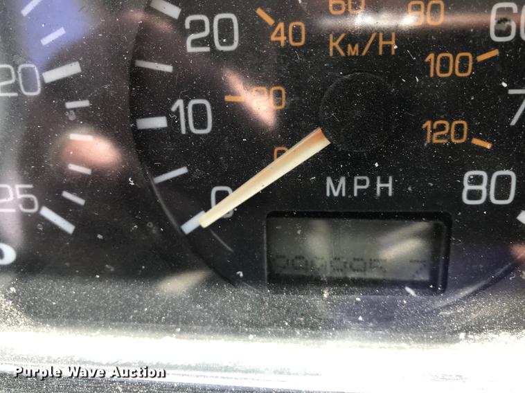 image for item EU9599 1996 Volvo WG roll off container truck