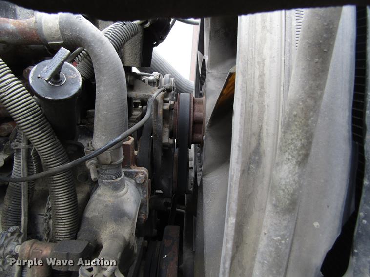 image for item EU9599 1996 Volvo WG roll off container truck