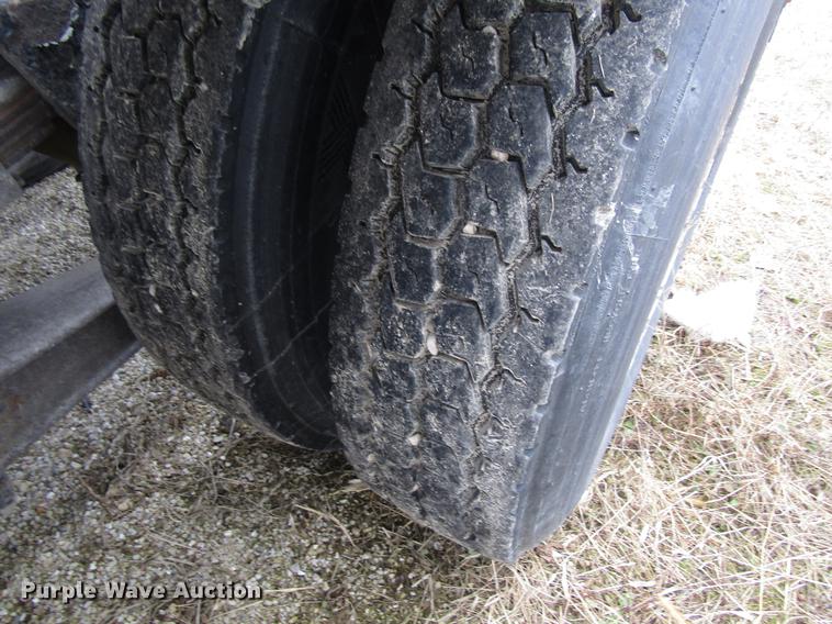 image for item EU9599 1996 Volvo WG roll off container truck