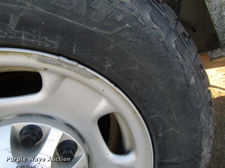 image for item EU9637 2011 Chevrolet Silverado 2500HD Ext. Cab pickup truck