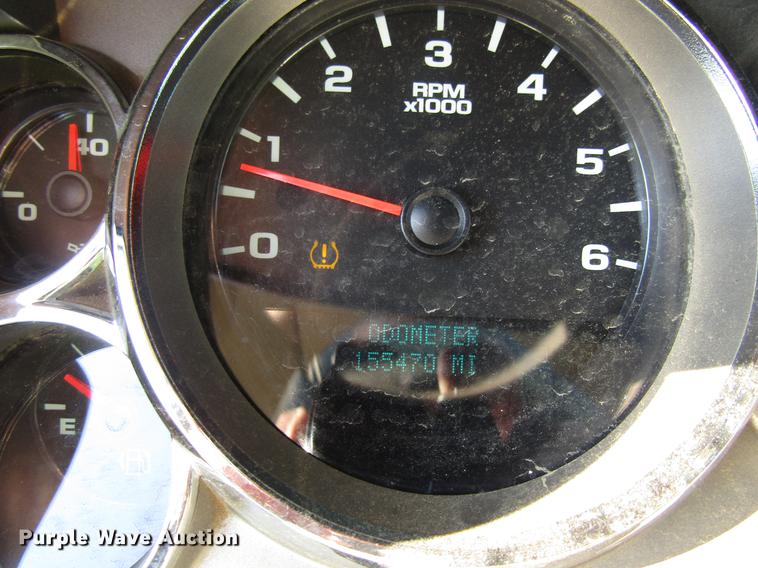 image for item EU9638 2010 Chevrolet Silverado 2500HD Ext. Cab pickup truck