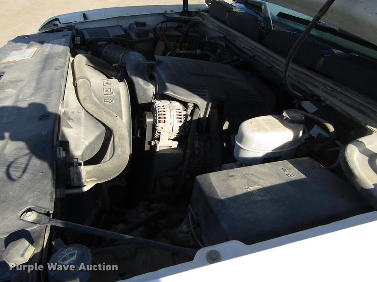 image for item EU9638 2010 Chevrolet Silverado 2500HD Ext. Cab pickup truck