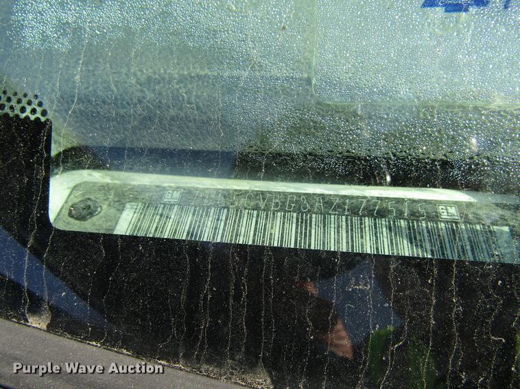 image for item EU9638 2010 Chevrolet Silverado 2500HD Ext. Cab pickup truck