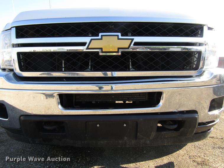 image for item EU9639 2013 Chevrolet Silverado 2500HD Ext. Cab pickup truck