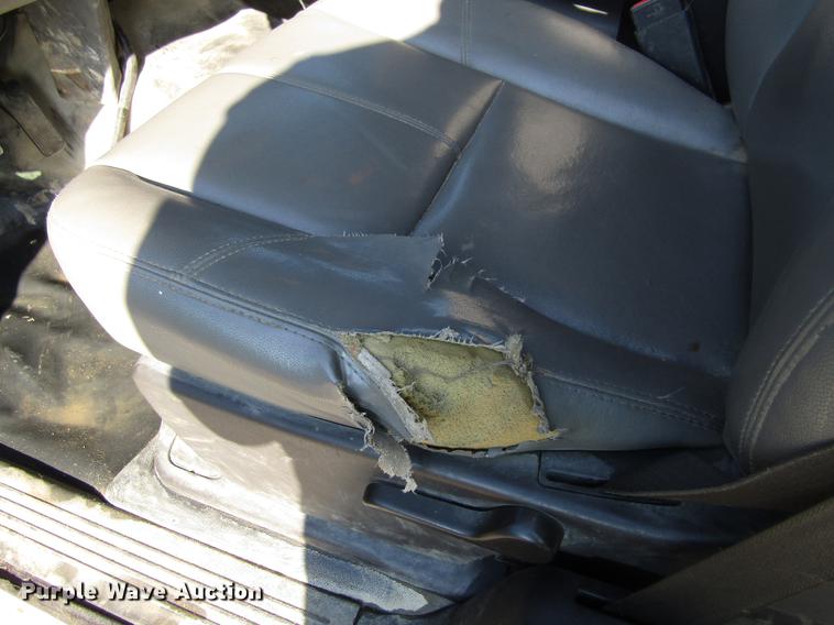 image for item EU9639 2013 Chevrolet Silverado 2500HD Ext. Cab pickup truck