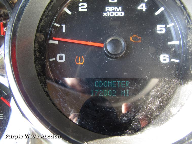 image for item EU9639 2013 Chevrolet Silverado 2500HD Ext. Cab pickup truck