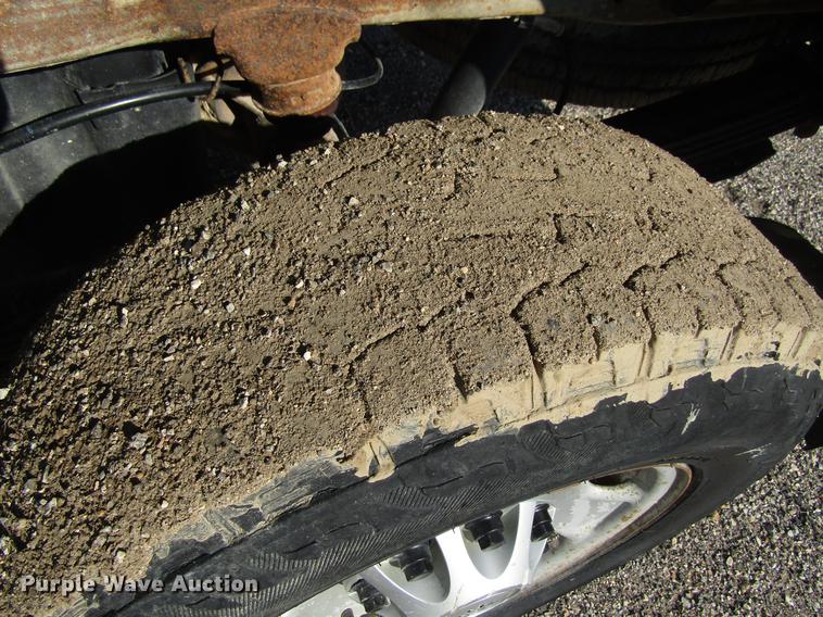 image for item EU9639 2013 Chevrolet Silverado 2500HD Ext. Cab pickup truck