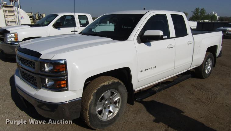 image for item EU9640 2015 Chevrolet Silverado 1500 Double Cab pickup truck