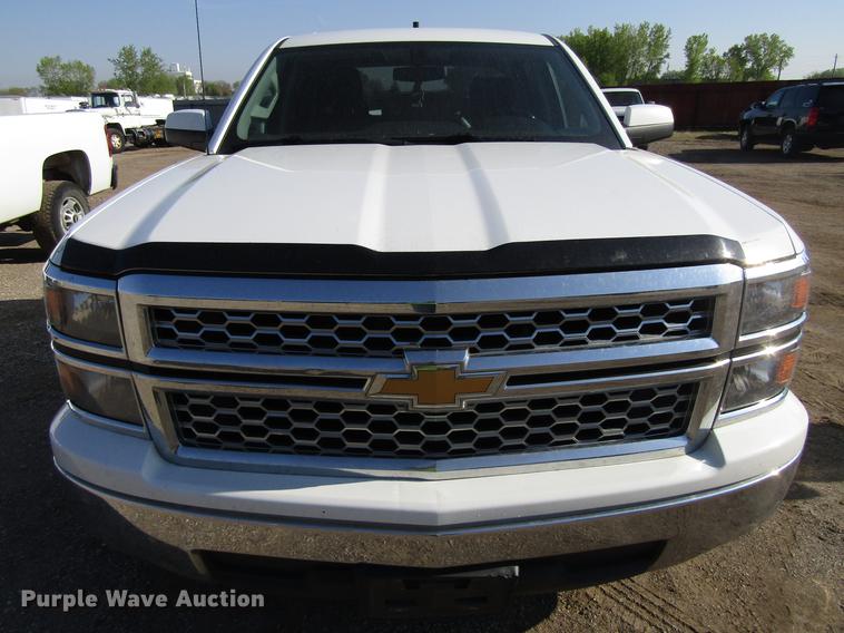 image for item EU9640 2015 Chevrolet Silverado 1500 Double Cab pickup truck