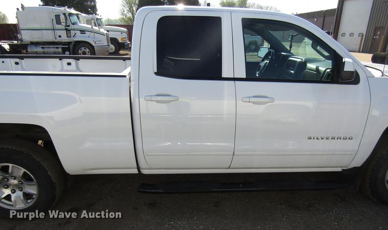 image for item EU9640 2015 Chevrolet Silverado 1500 Double Cab pickup truck