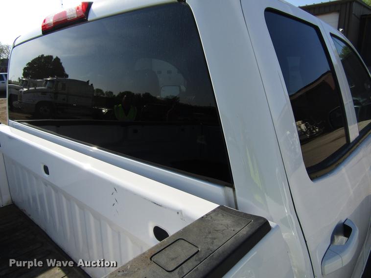 image for item EU9640 2015 Chevrolet Silverado 1500 Double Cab pickup truck