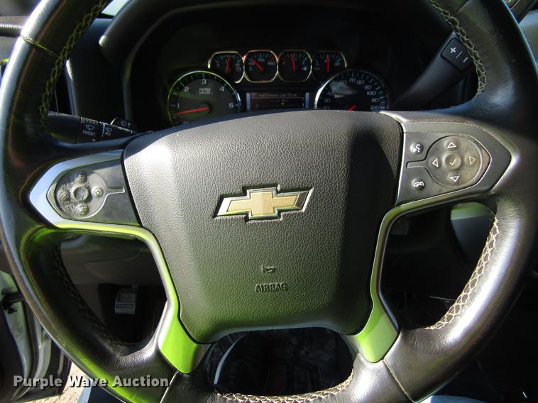 image for item EU9640 2015 Chevrolet Silverado 1500 Double Cab pickup truck