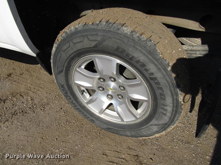 image for item EU9640 2015 Chevrolet Silverado 1500 Double Cab pickup truck