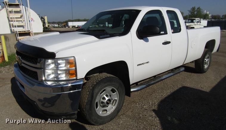 image for item EU9641 2012 Chevrolet Silverado 2500HD Ext. Cab pickup truck