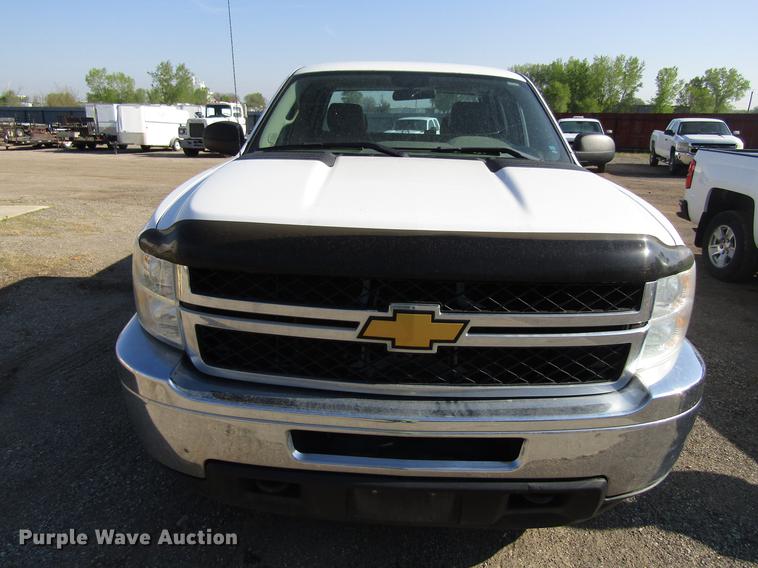 image for item EU9641 2012 Chevrolet Silverado 2500HD Ext. Cab pickup truck
