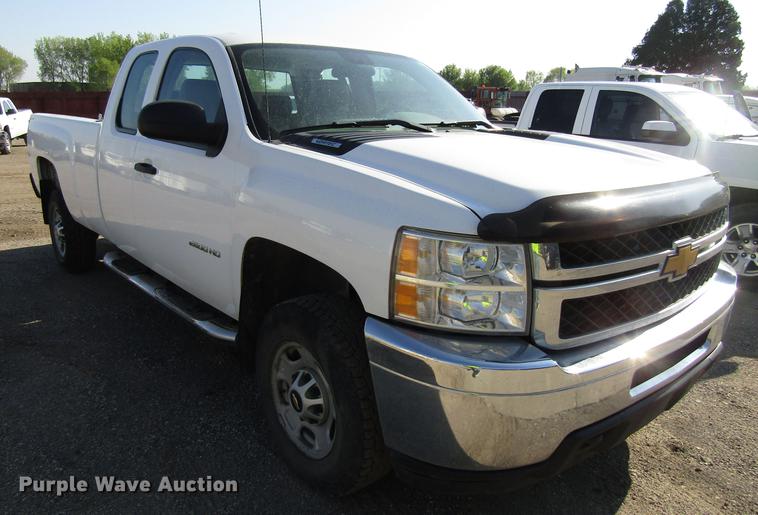 image for item EU9641 2012 Chevrolet Silverado 2500HD Ext. Cab pickup truck