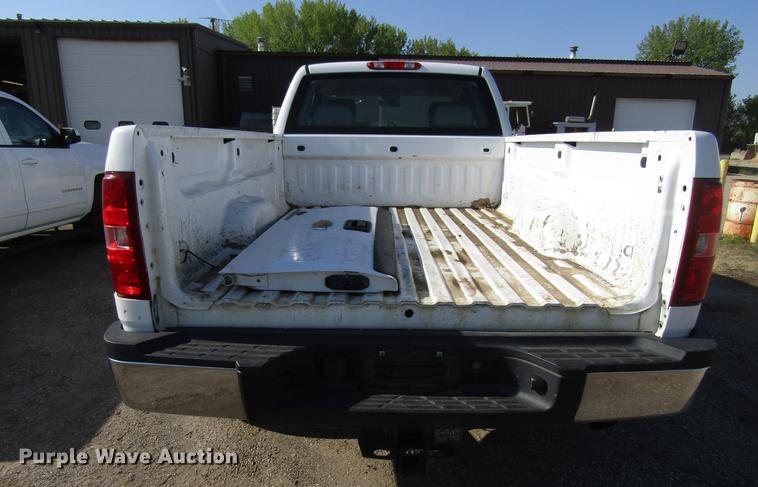 image for item EU9641 2012 Chevrolet Silverado 2500HD Ext. Cab pickup truck