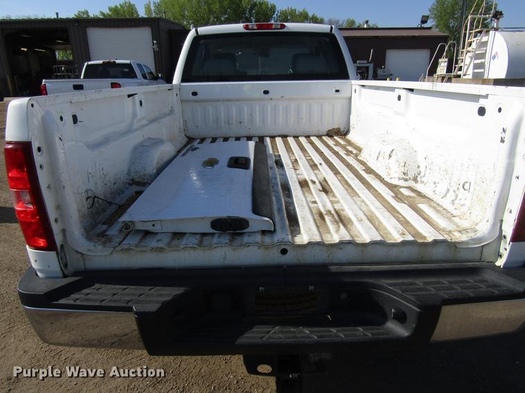 image for item EU9641 2012 Chevrolet Silverado 2500HD Ext. Cab pickup truck