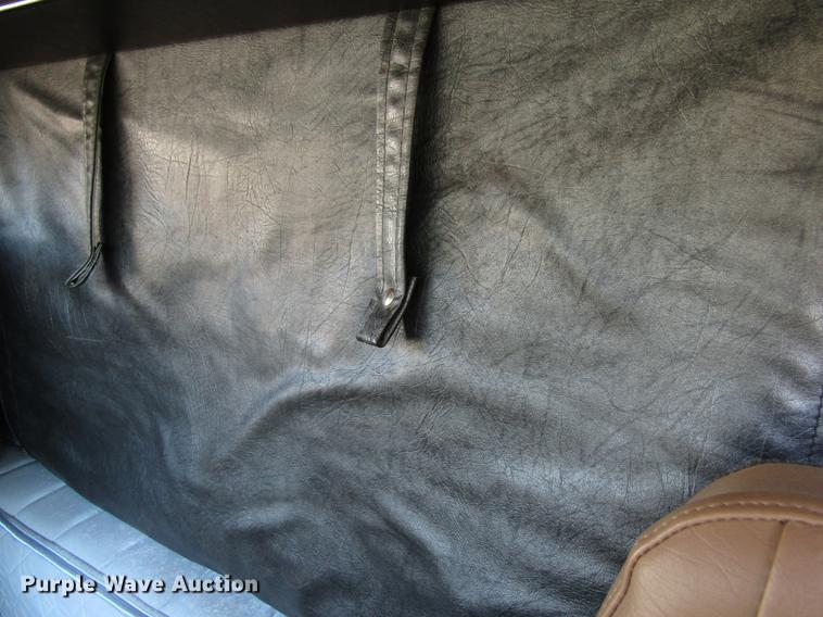 image for item EU9642 2007 Mack CL733 semi truck