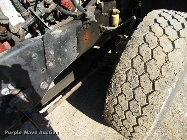 image for item EU9642 2007 Mack CL733 semi truck