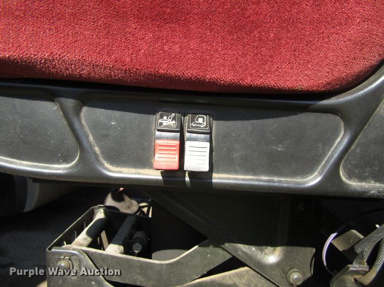 image for item EU9643 2004 Mack CX613 Vision semi truck