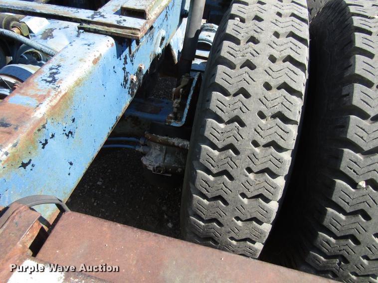 image for item EU9644 1980 Mack TT semi truck