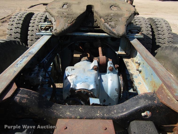 image for item EU9644 1980 Mack TT semi truck