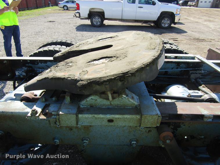 image for item EU9644 1980 Mack TT semi truck