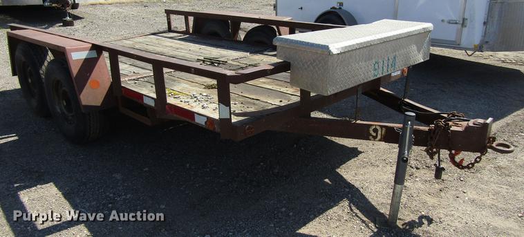 image for item EU9646 1989 Tandom utility trailer