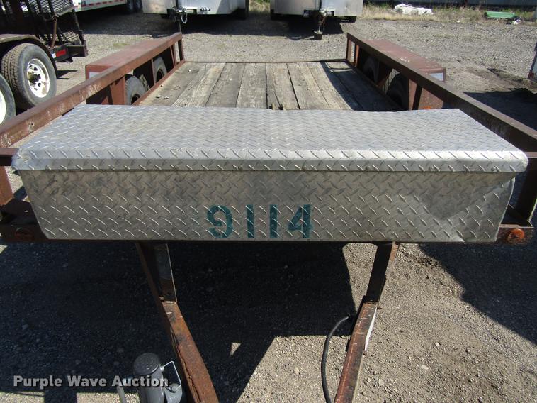 image for item EU9646 1989 Tandom utility trailer
