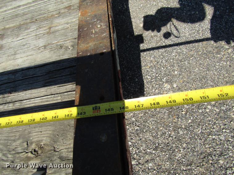 image for item EU9646 1989 Tandom utility trailer