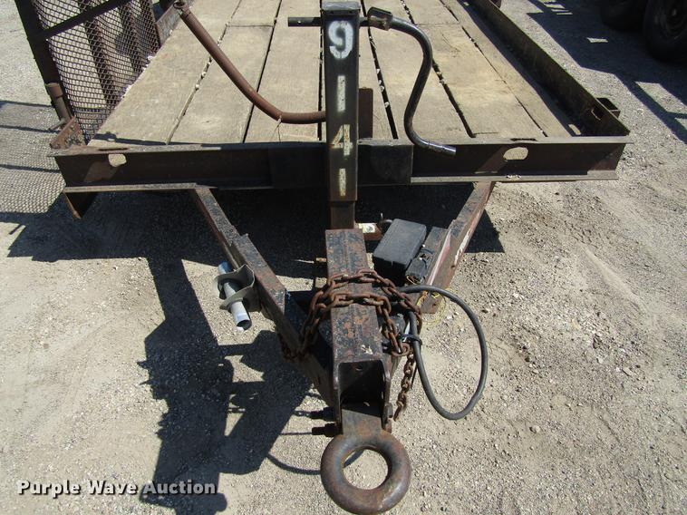 image for item EU9647 1998 Cronkite utility trailer