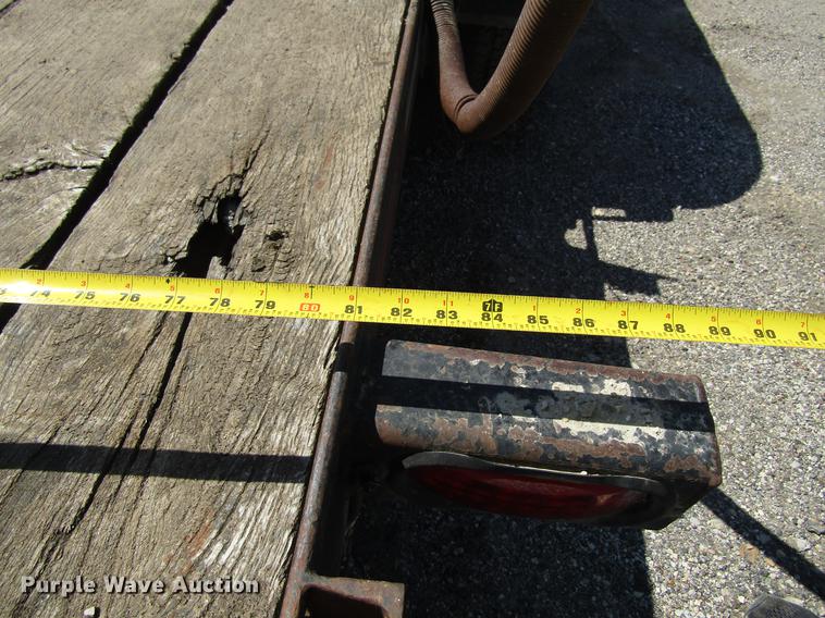 image for item EU9647 1998 Cronkite utility trailer