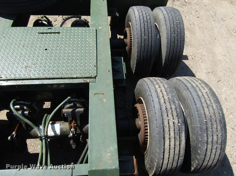 image for item EU9648 1994 Load King equipment trailer