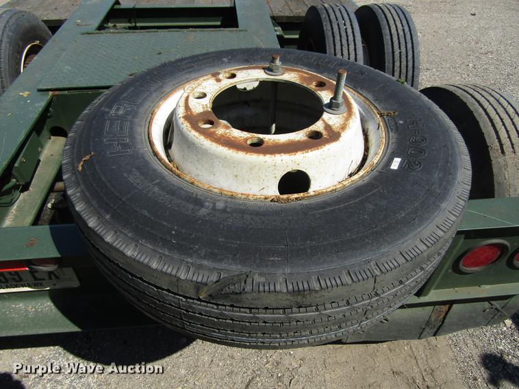 image for item EU9648 1994 Load King equipment trailer