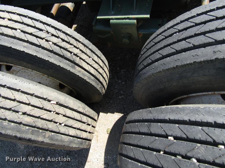 image for item EU9648 1994 Load King equipment trailer