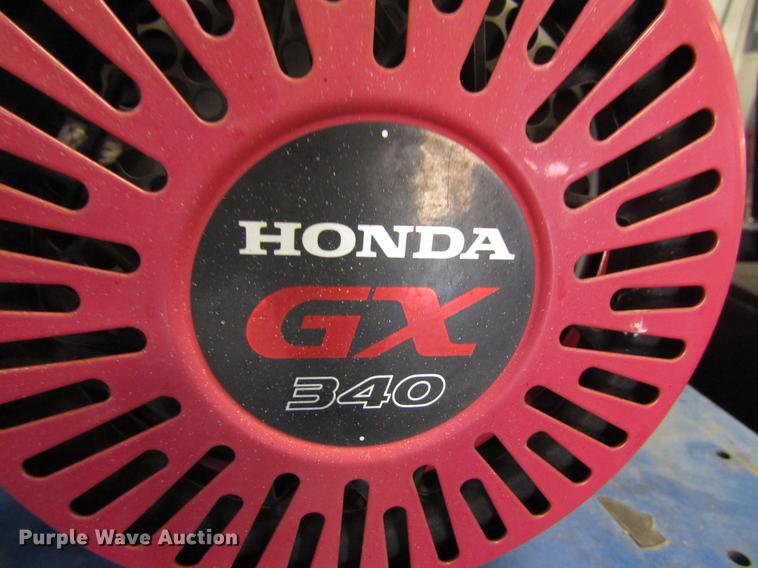 image for item EU9652 2012 Quincy QT5 air compressor